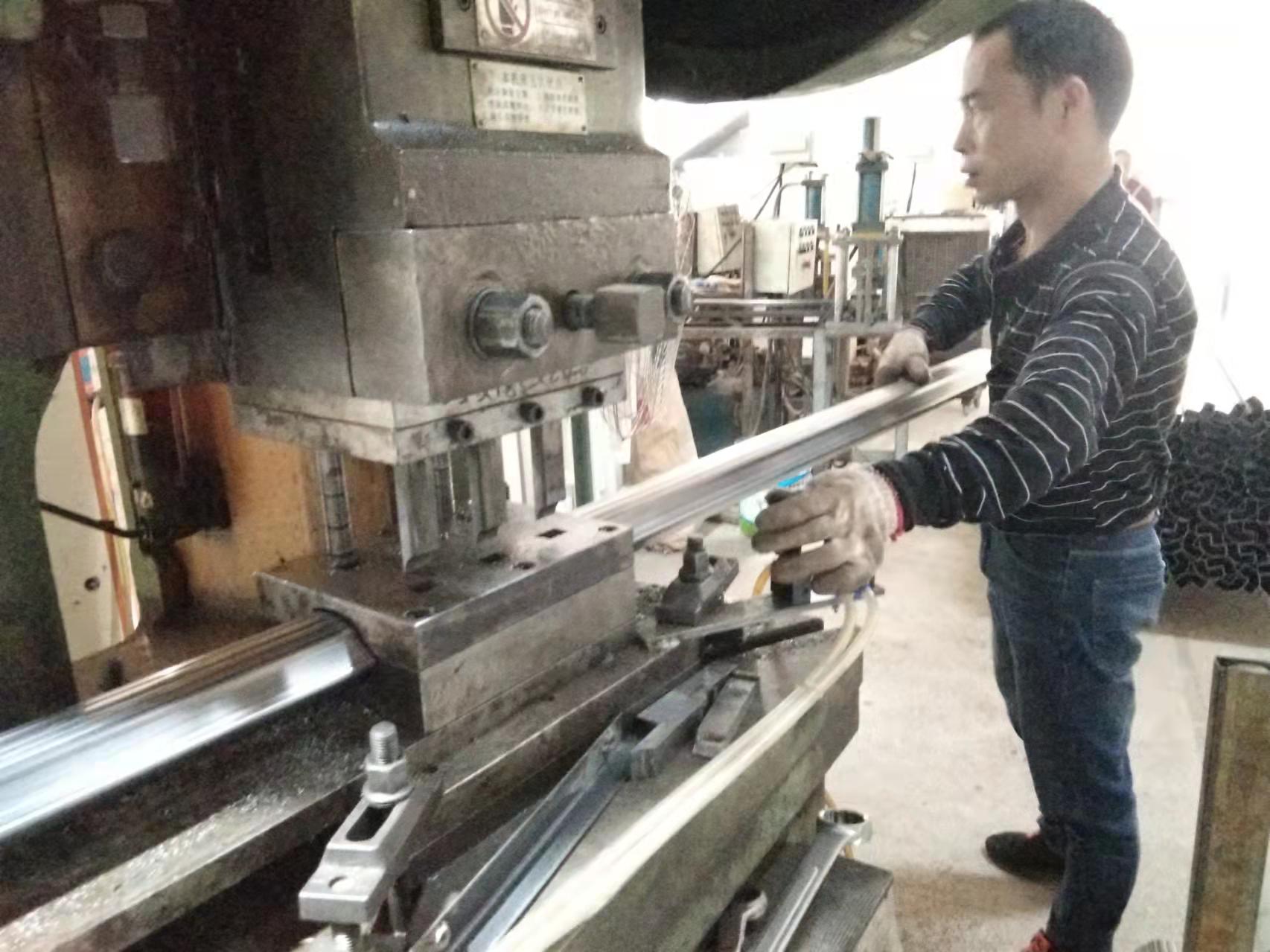 公寓床制作工藝流程是怎樣的？